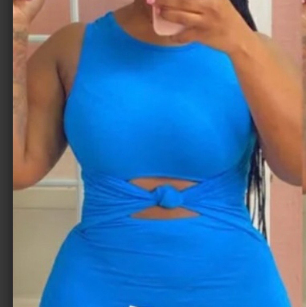 Knotted Bow Middle Maxi Dress